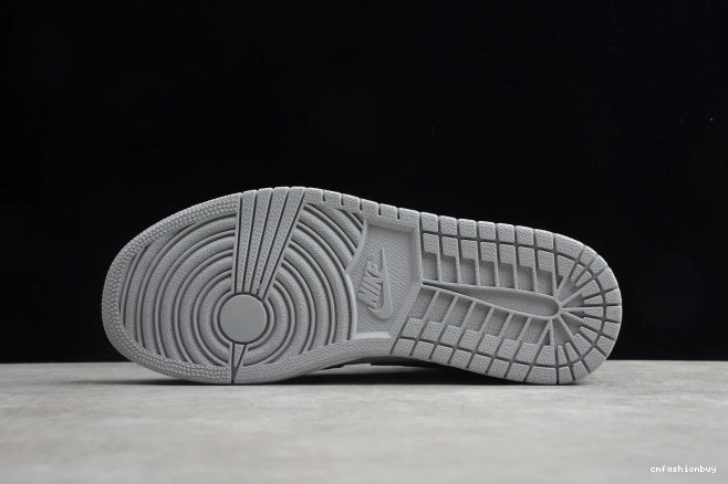 Light Smoke AIR Grey 1 554724-092 Jordan Mid 0820